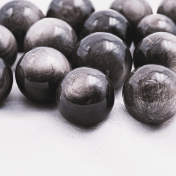 Sliver Obsidian Sphere